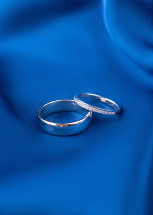 Timeless Couple Wedding Rings